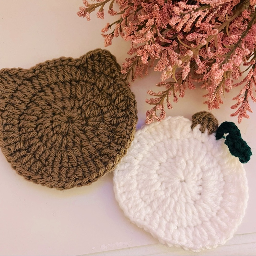 Custom handmade crocheted coasters✨